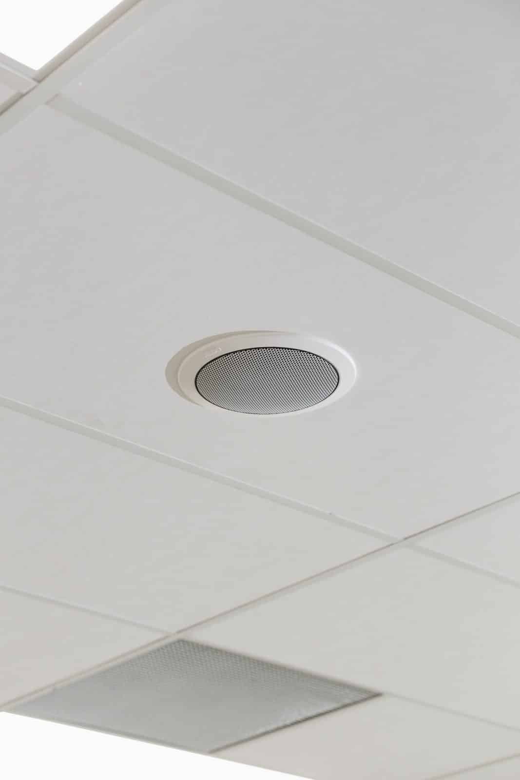 Algo 8188 Ceiling speaker mounted